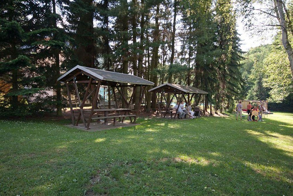 Land-Gut-Hotel Zur Lochmuehle Penig Екстер'єр фото