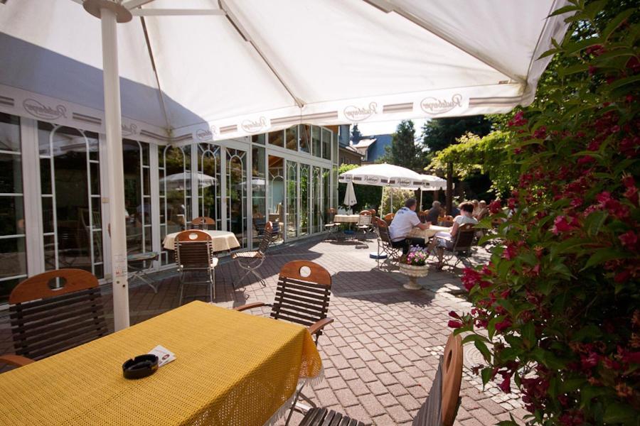 Land-Gut-Hotel Zur Lochmuehle Penig Екстер'єр фото